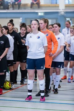 Bild 145 - F Loewinnen Hallen Cup